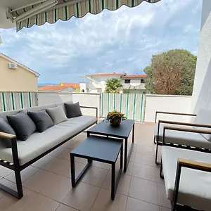 Apartman Jandom, Malinska
