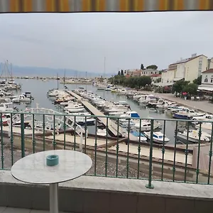 Apartman Obala, Malinska